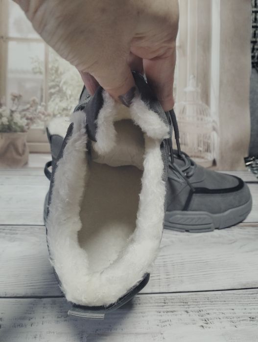 Чоловічі зимові ботінки