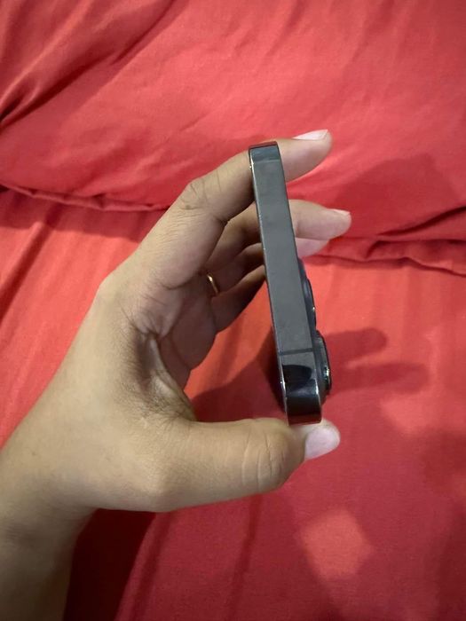 iPhone 13 Pro 256gb sem factura