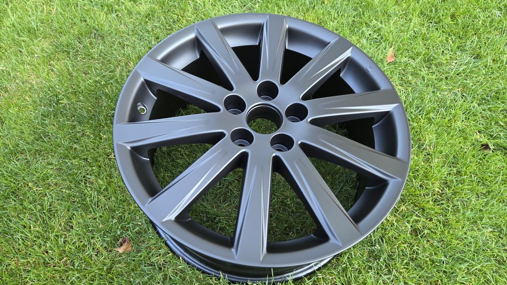 Felgi Toyota 18 x 7,5J ET45 5x112 czarna satyna