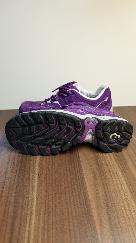 Buty sportowe Decathlon (r.38)