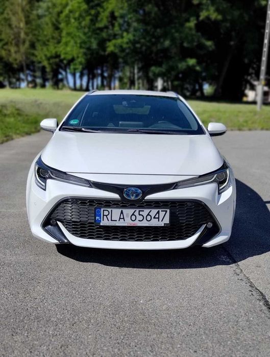Toyota Corolla Hybrid 2.0