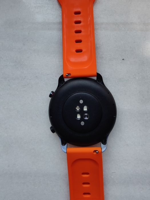 Smartwatch zegarek Amazfit GTR 2 + 2 paski + przewód do ładowarki