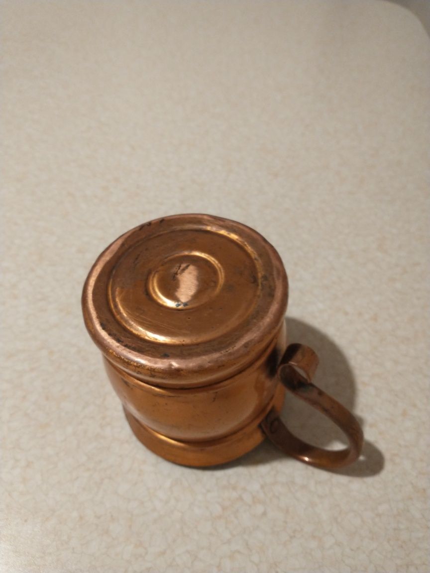 Miedziany kubek 9 cm wysokości