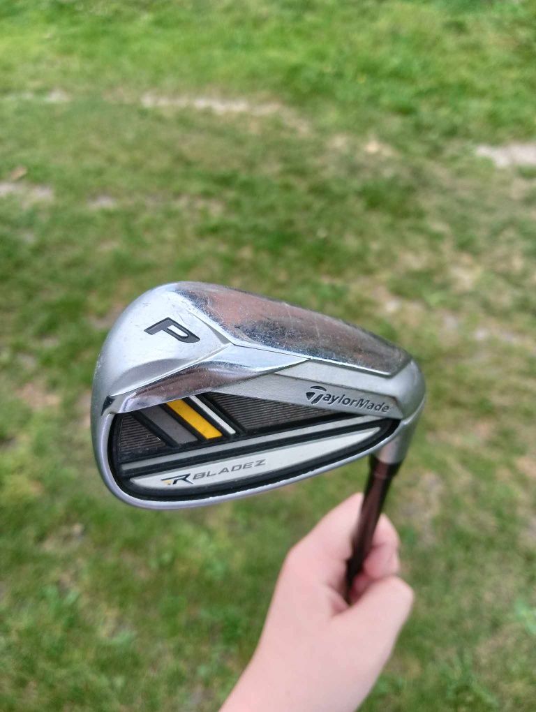 Kij golfowy TaylorMade Rocket Fuel 65g