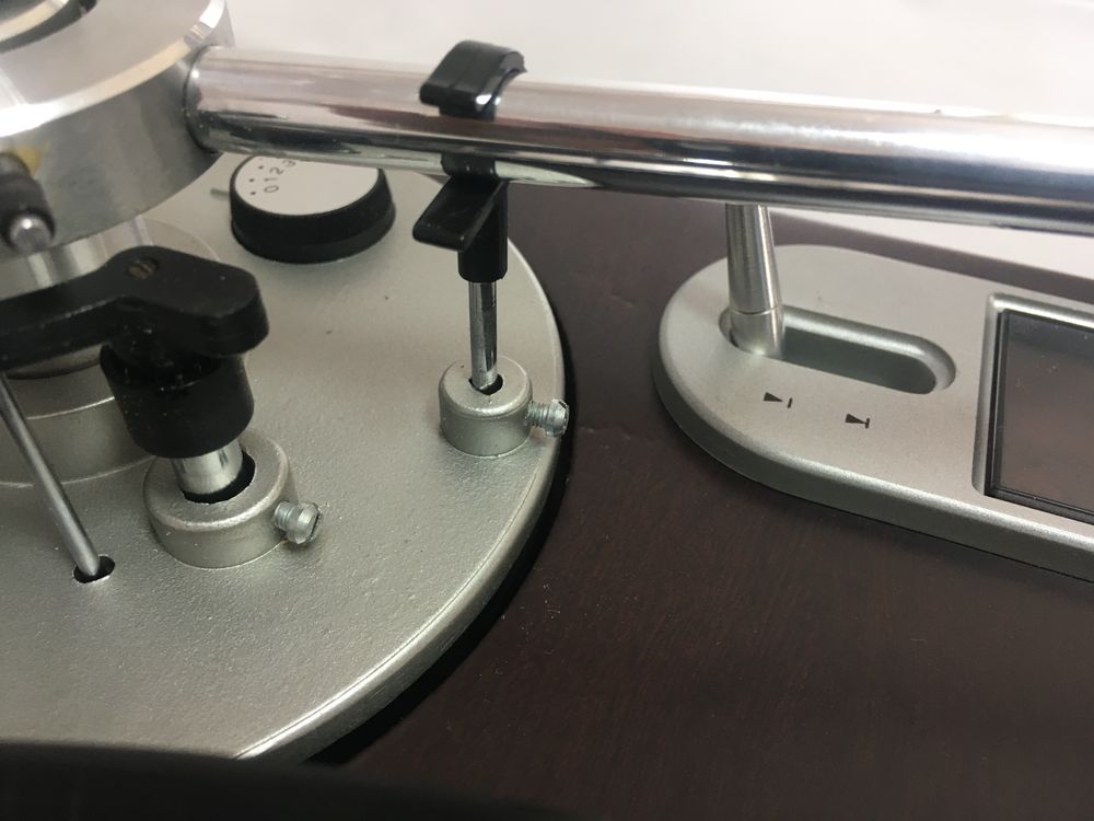 Gramofon Adam po renowacji