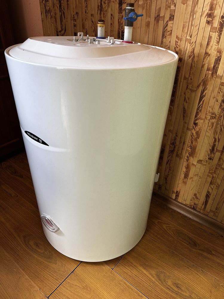 Бойлер Ariston SG1 80V