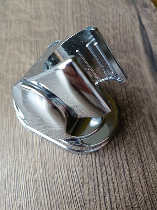 Тримач лійки з функцією зміни напрямку