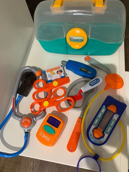 Набір лікаря для гри Doctors Kit 30564 Keenway Доктор