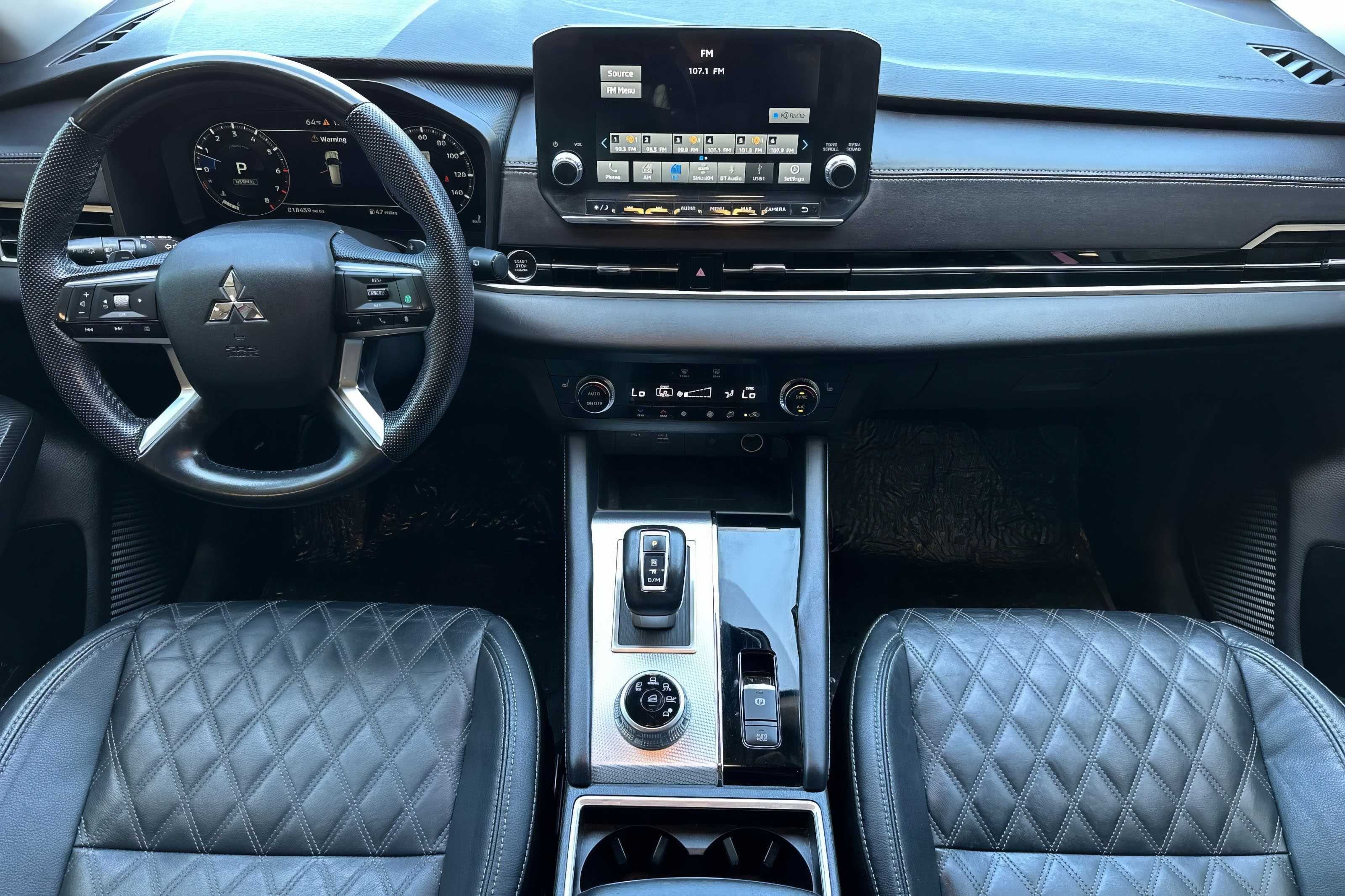 2023 Mitsubishi Outlander SEL