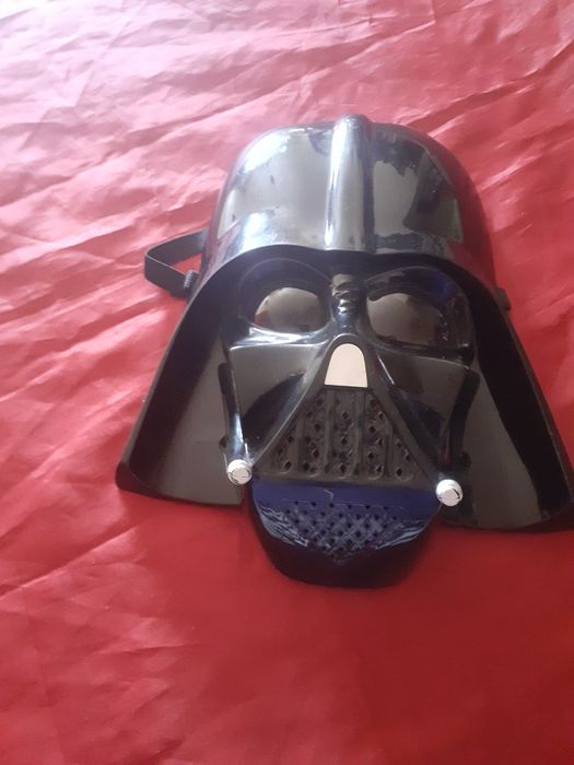 Máscara Star Wars nova