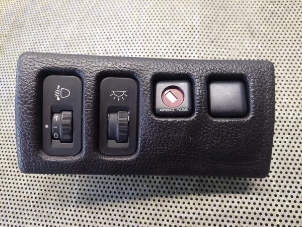 Botão / interruptor trancar portas PEUGEOT 206 (2A/C)