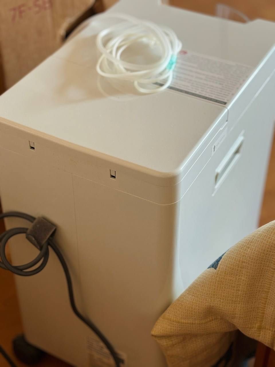 Кисневий концентратор YUWELL 7F-5B