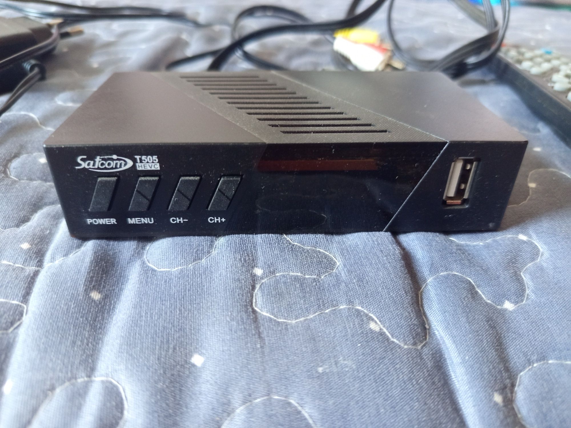 Приставка Т2 для цифрового телебачення SatcomT505HEVC