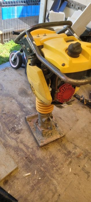 Zageszczarka skoczek bomag bt60