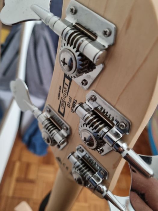 Baixo Ibanez Talman tmb30