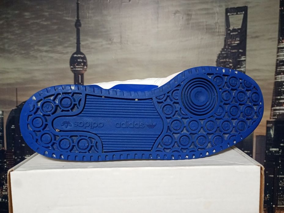 Кросівки Forum Low від Adidas , р-38.5,у -24.5 см, Індонезія, оригінал
