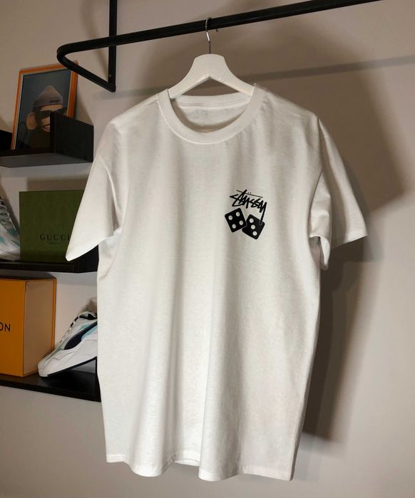 Футболка Stussy Fuzzy Dice (білого кольору)