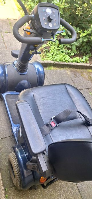 Skuter wózek inwalicki elektryczny