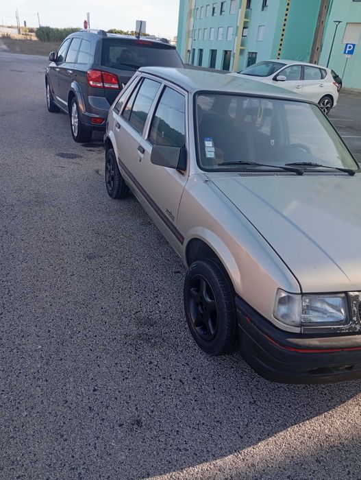 Vendo ou troco corsa a