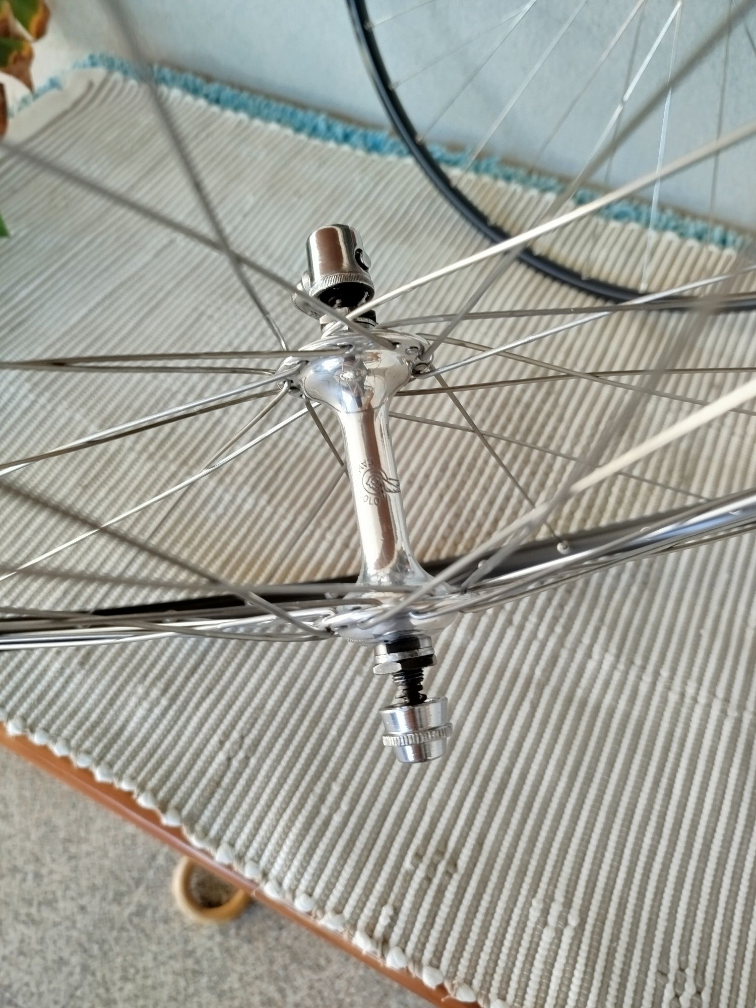 Rodas mavic GP4 novos