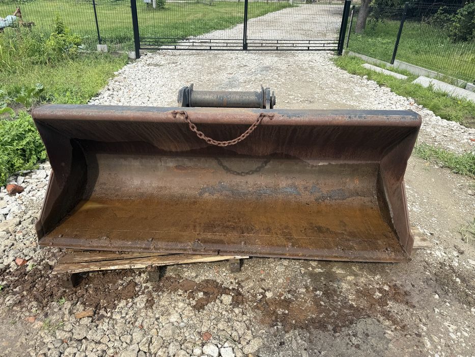 Łyżka do koparko-ładowarki Cat