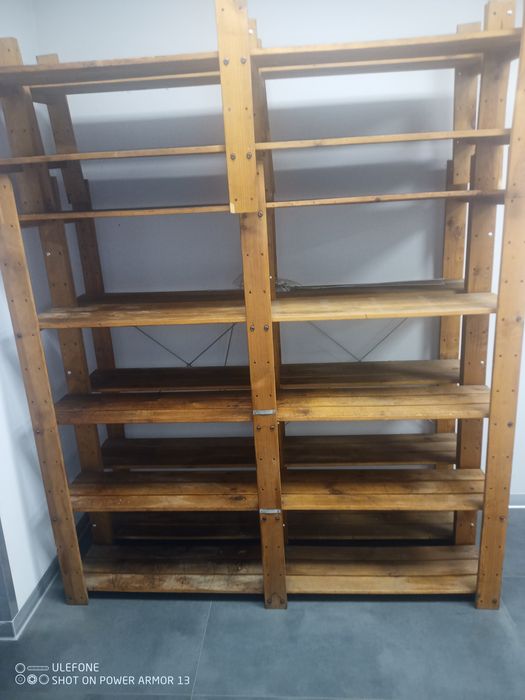 Regał drewniany na narzedzia lub inne wykorzystanie