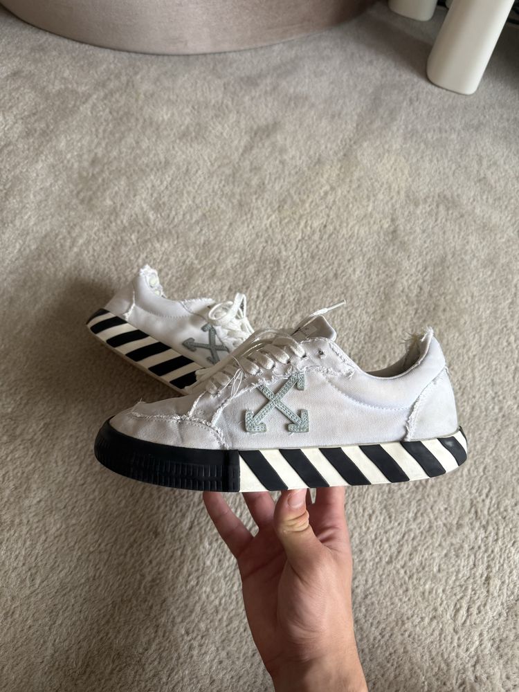 (Оригінал) Кеды Off white vulcanized