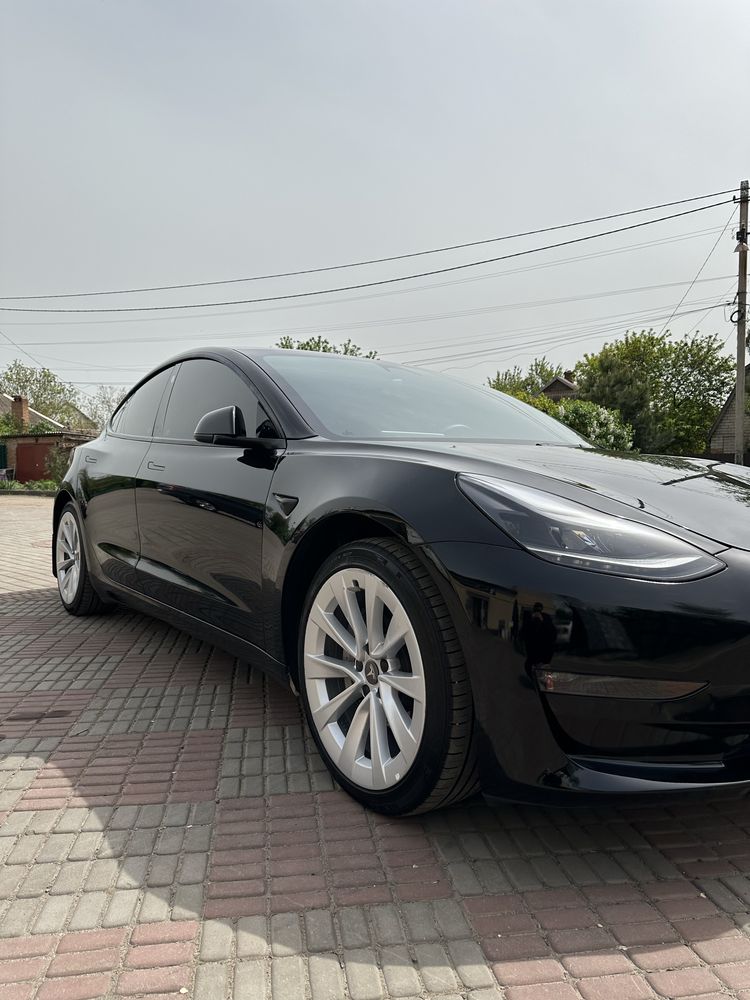 Tesla model 3 рестайл 60 квт