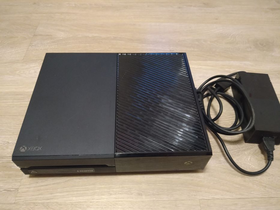 Konsola Xbox One 1 GB