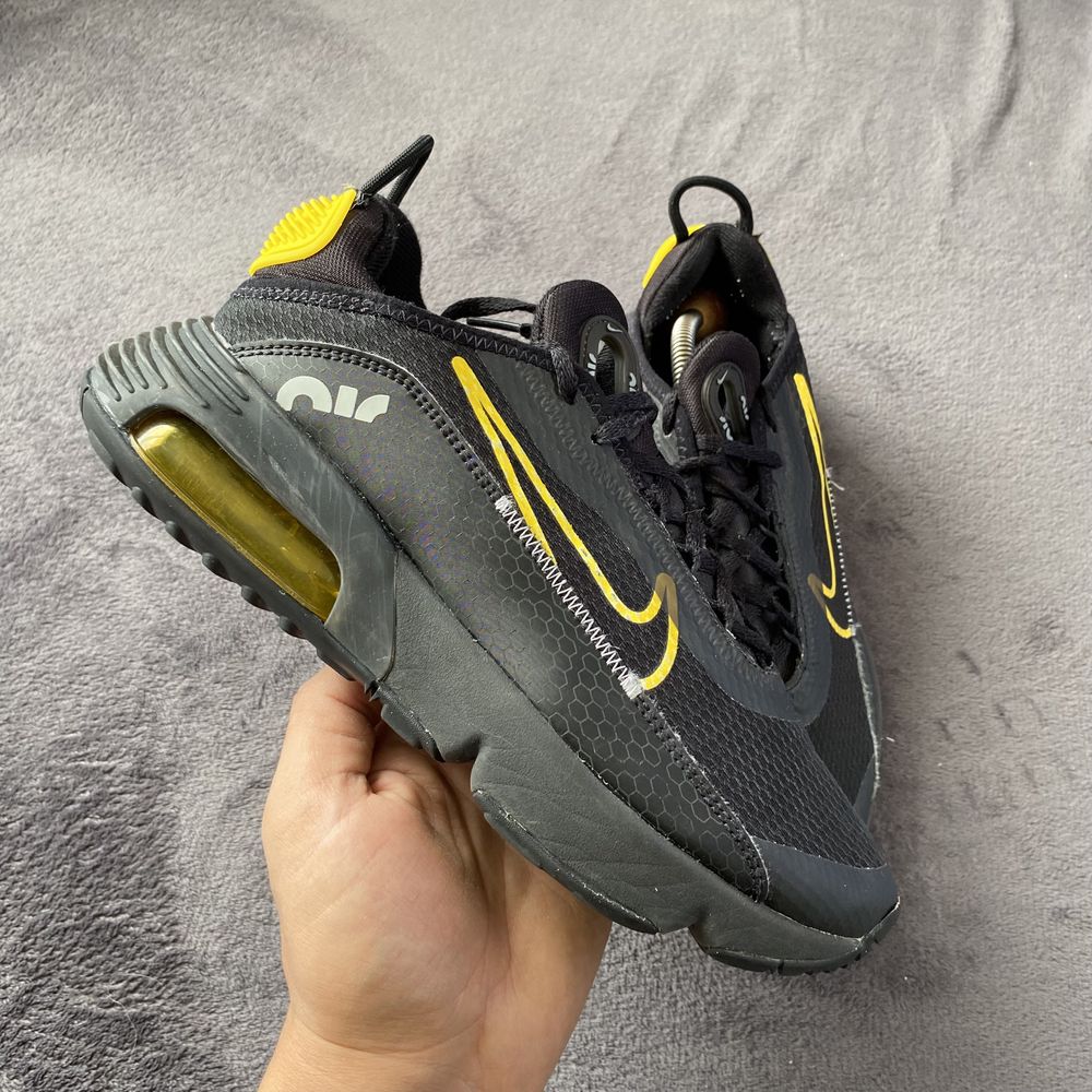 Чоловічі кросівки Nike air max 2090 р.39