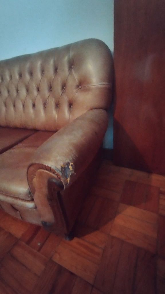Conjunto sofá cama e 2 poltronas
