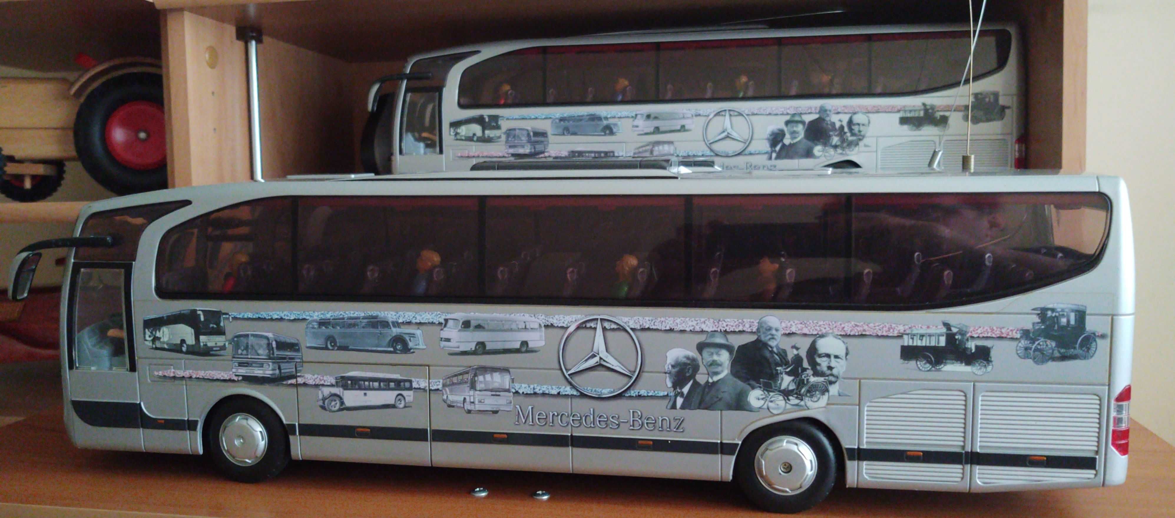 TAMIYA DICKIE "Nowy"(24 lata) Autokar MERCEDES BENZ Travego RC z 2000r