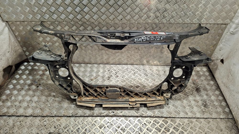 Pas Przedni Audi A4 B6