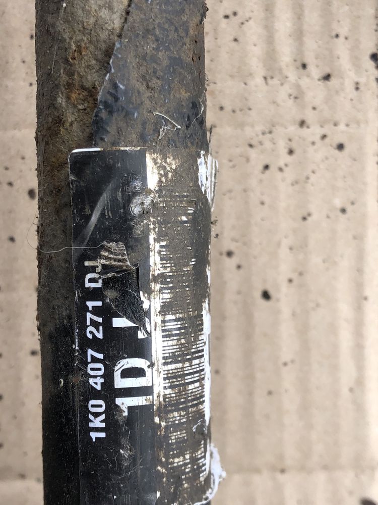 Полуось 1K0407272EP 3Q0407271N Вал Skoda VW 1K0407272RD/NN 6R0407762A