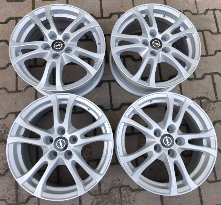 Felgi aluminiowe 16 Opel Mokka Astra J K Chevrolet Cruze Trax 4szt KPL