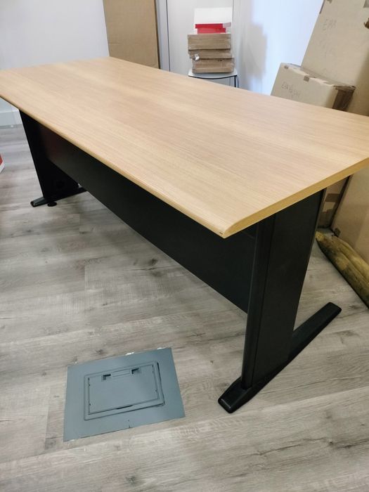 Secretária escritório