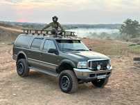 Продам Ford Excursion 7.3 для ЗСУ