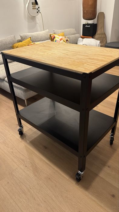 Mesa estante Rack c/ rodas prateleiras p/ Terrario 84cm X 54 x 88cm