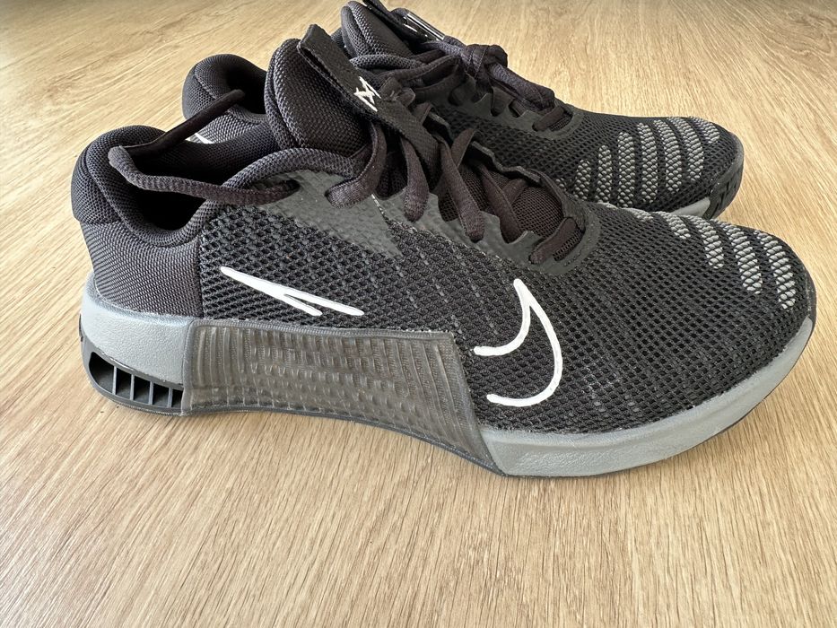 Ténis Nike pretos