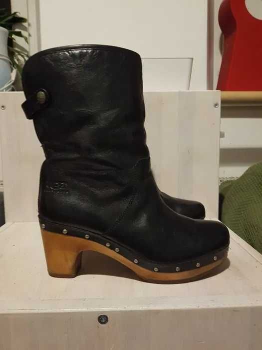 Kozaki buty zimowe UGG Australia, skóra i wełniany kożuszek