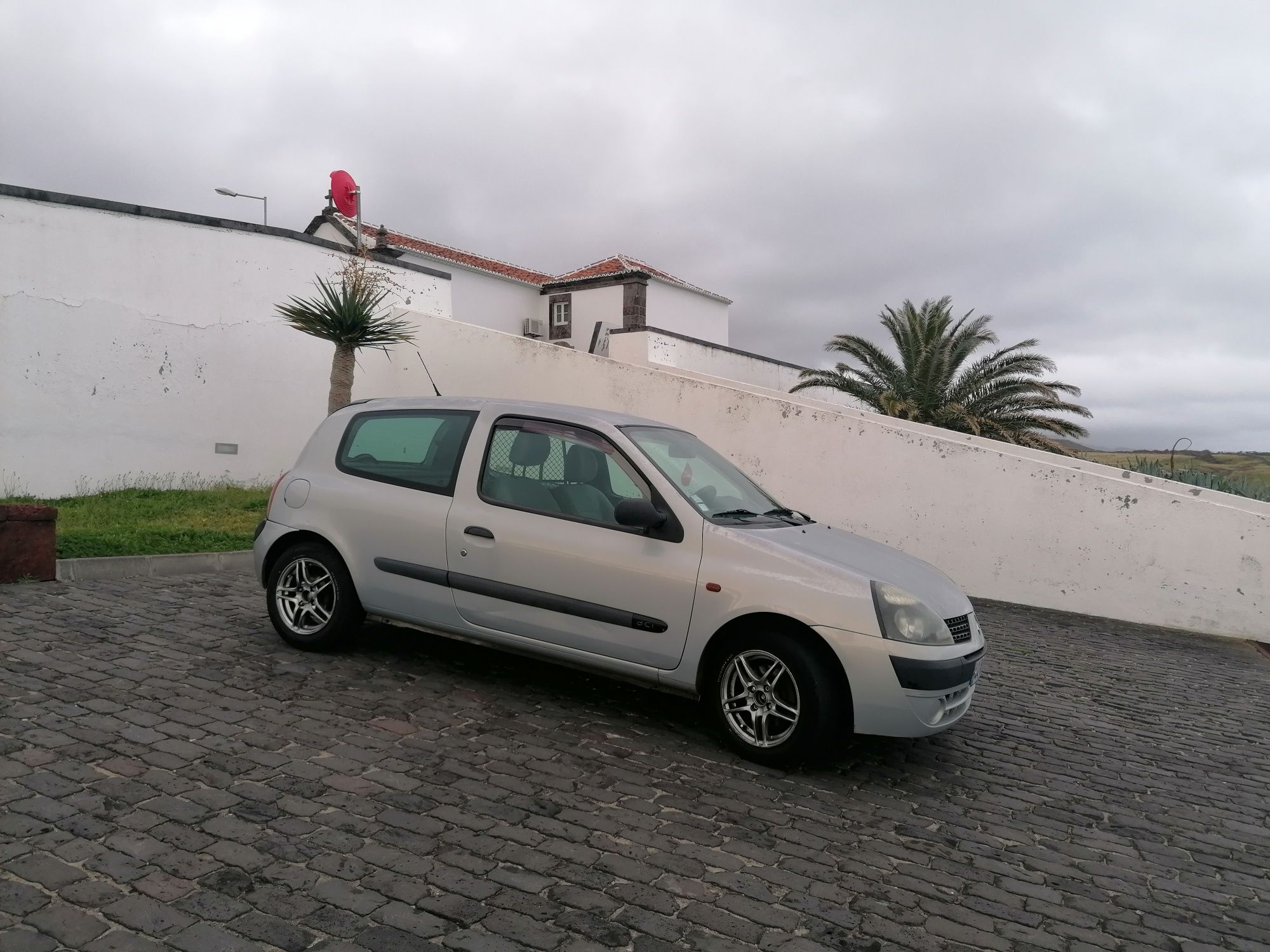 Renault clio 1,5 Dci 2002