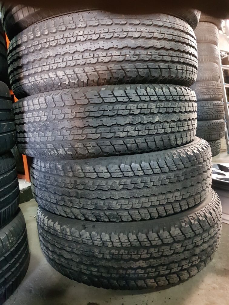 Opony Całoroczne  R18 255/70-Bridgestone- Montaż -9mm