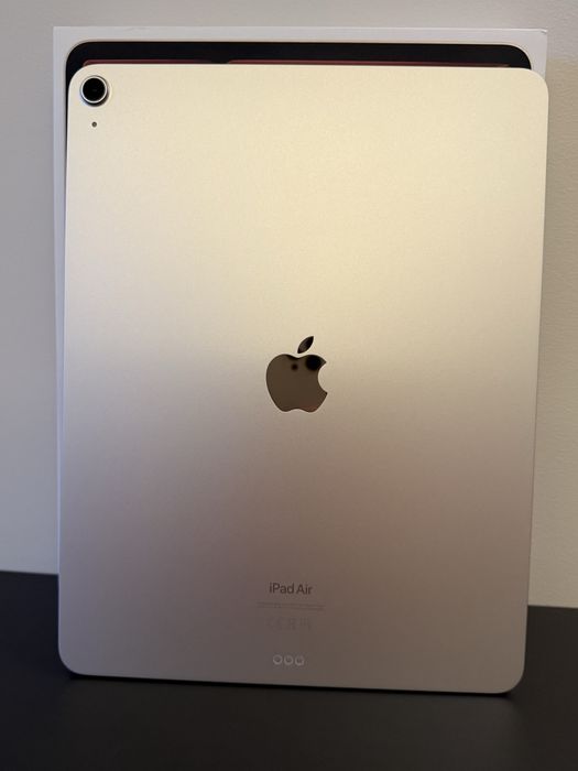 Планшет Apple iPad Air 13" (M2) WiFi 128GB Starlight (MV2G3NF/A) 2024