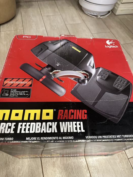 Игровой руль ( консоль)в отличном состоянии