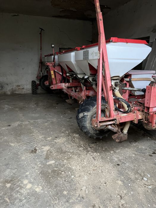 KVERNELAND Optima 8 Cівалка точного висіву пневматична