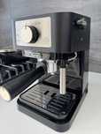 Кавоварка ріжкова Delonghi