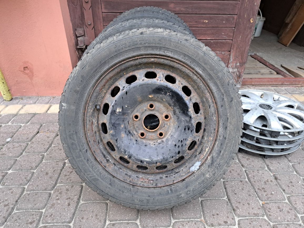 Koła zimowe 205/55/R16