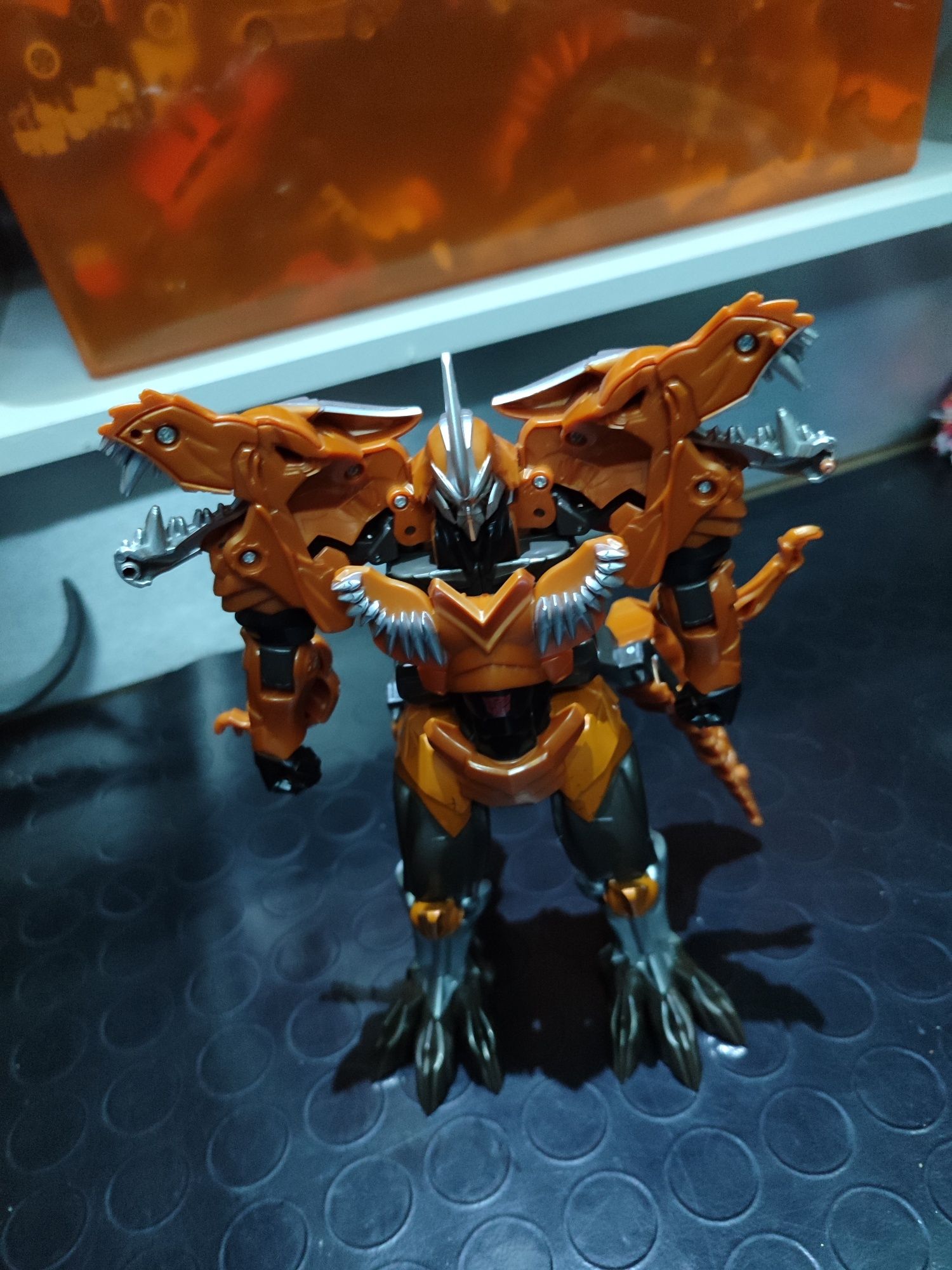 Transformers  boneco/carro