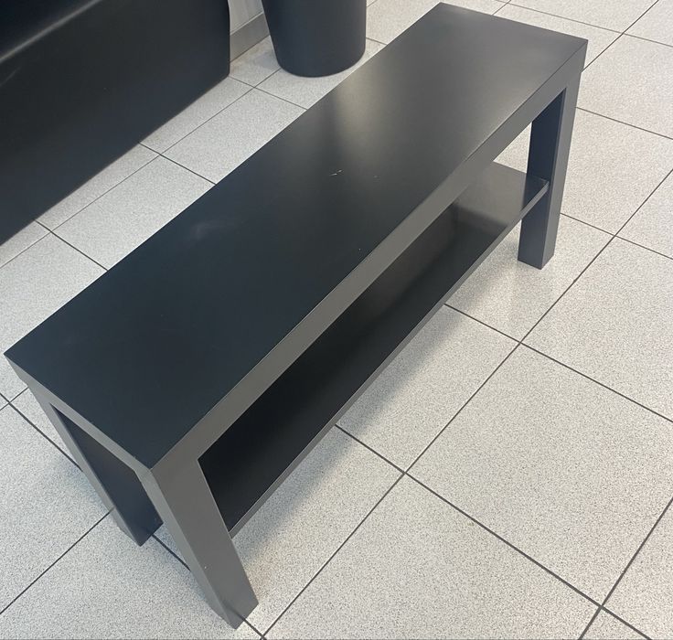 Mesa de apoio cor preto