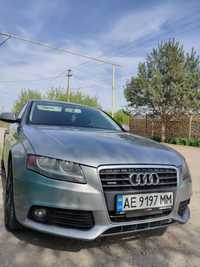 Продам Audi A4B8